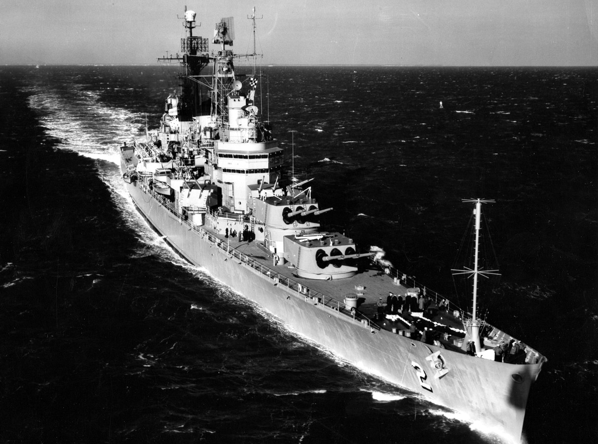 Балтимор корабль. Тяжелый крейсер Балтимор. Крейсер Балтимор США. Крейсера США второй мировой. Heavy Cruiser.