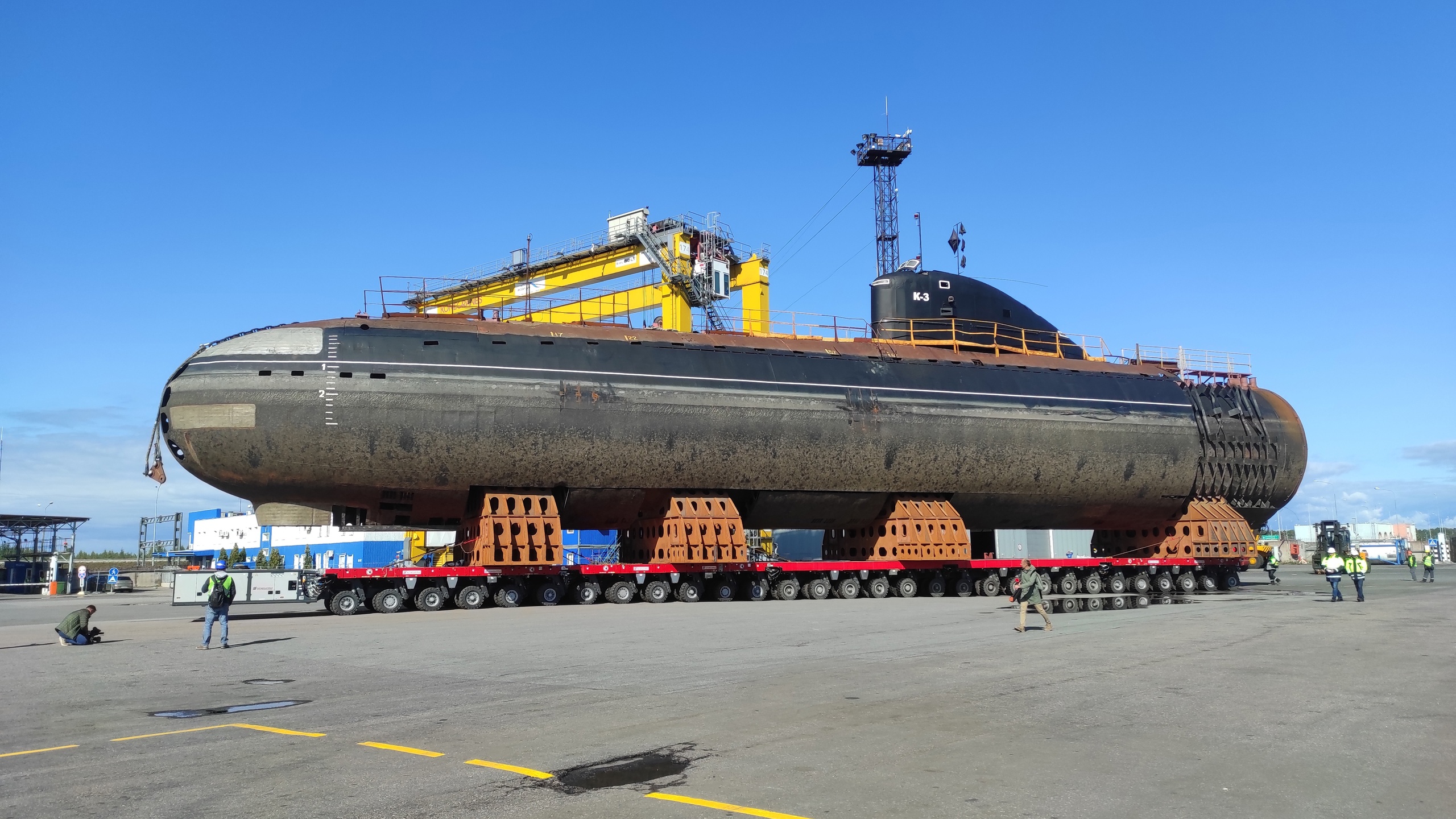 Какое атомное судно появилось первым. Атомная подводная лодка Ленинский комсомол. Музей подводная лодка в Кронштадте. Проект 627.