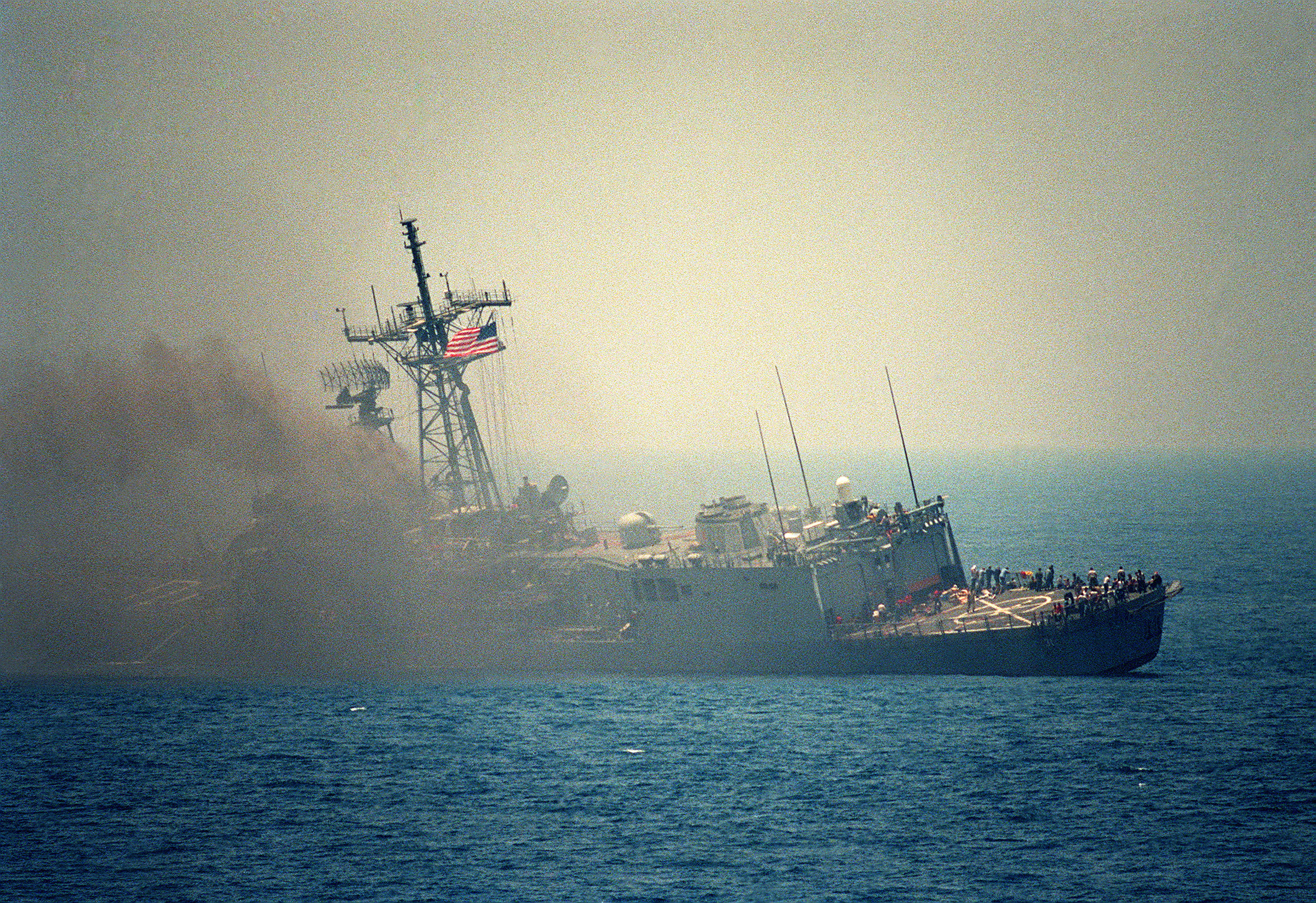 Uss stark. Фрегат Старк 1987. USS Stark (FFG-31). Фрегата USS Stark. Американский Фрегат "Старк".